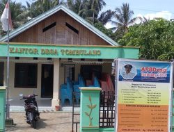 Transparansi Pengelolaan Keuangan, Pemdes Tombulang Pasang Papan Info Grafis