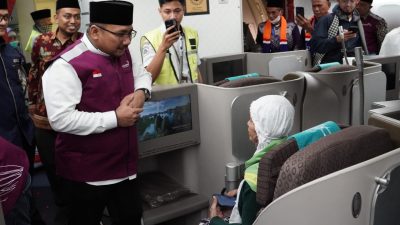 Kloter Pertama Jemaah Haji 1445 Hijiriah, Mulai Diberangkatkan Pemerintah