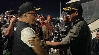 Pantau Erupsi Gunung Ruang, Walikota Bitung Sambut Kedatangan Kepala BNPB