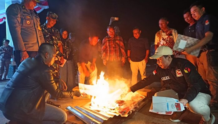 Sekda Kabupaten Gorontalo Ikuti Pemusnahan Surat Suara