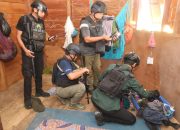 Ops Damai Cartenz 2025 Amankan Barang Bukti Pakaian Milik Nikson Matuan