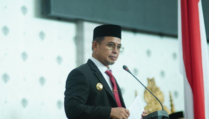 Pasca Dilantik Presiden RI, Sirajudin Lasena, Pidato di Hadapan Pimpinan DPRD Tentang Kesiapan Pemerintahanya