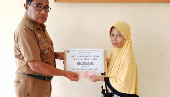 Langsung Gas, BLT Tiga Bulan Desa Busisingo Utara Cair di Depan Lebaran Idul Fitri