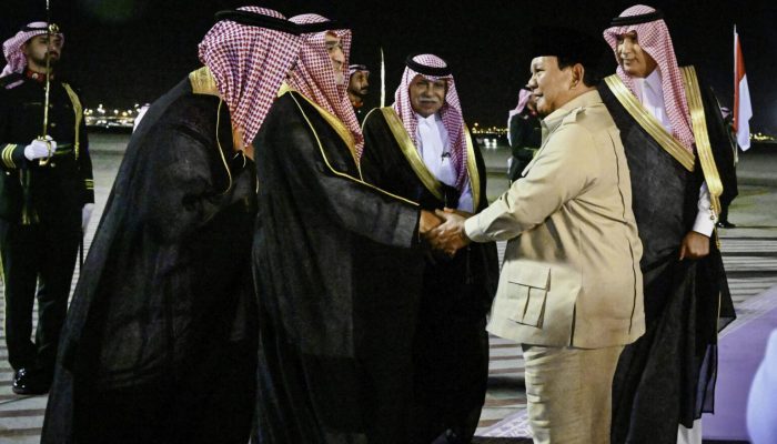 Tiba di Jeddah, Presiden Prabowo Akan Temui Perdana Menteri Arab Saudi