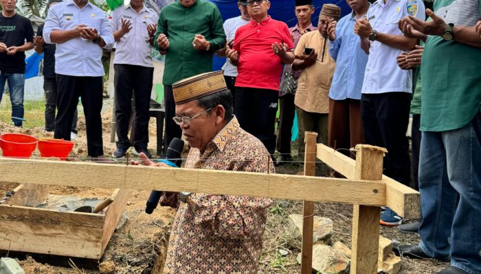 Bupati-Wabup Hadir di Peletakan Batu Pembangunan Gedung Sekretariat DPC PPP Boltara
