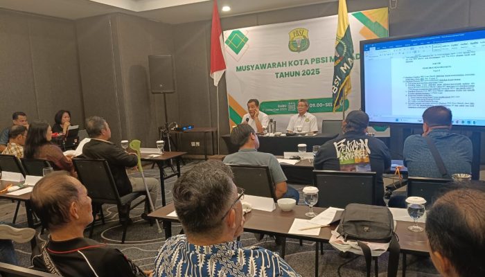 Mahmud Turuis Mundur dari Pencalonan Ketua PBSI Kota Manado Periode 2025-2029