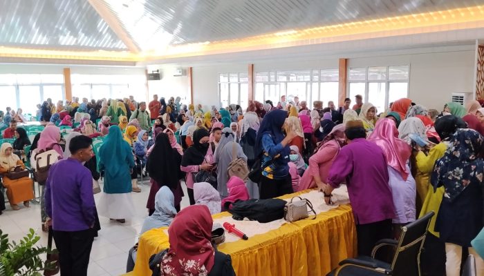 THR dan Gaji ke-13 Guru ASN Cair, Pemkab Gorontalo Gelontorkan Anggaran Rp18,4 Miliar