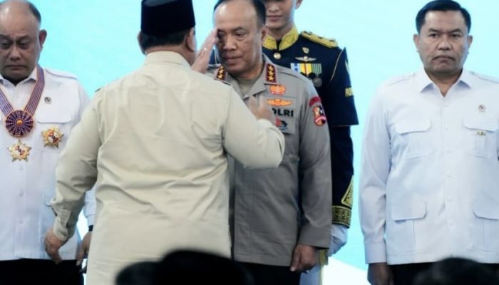 Prabowo Anugerahkan Bintang Jasa dan Satyalancana Wira Karya Kepada Penggerak MBG dan Rantai Pasok SPPG Polri
