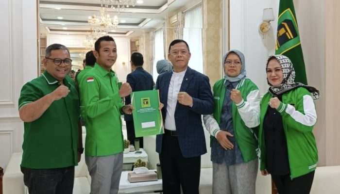 Mardiono Tetapkan Aditya Pontoh Nahkodai Ketua DPW PPP Sulut, Lima Tahun Kedepan