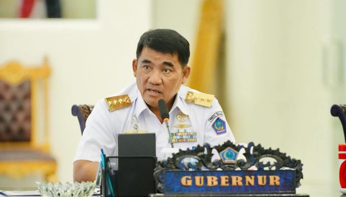 Jabatan Sekrov Sulut Resmi Bergeser,  Gubernur Tunjuk Denny Mangala Gantikan Tahlis Gallang