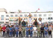 Wakapolresta Manado Hadiri Kirab dan Display Drumband Gita Dirgantara Taruna AAU 2026 di Kawasan Megamas