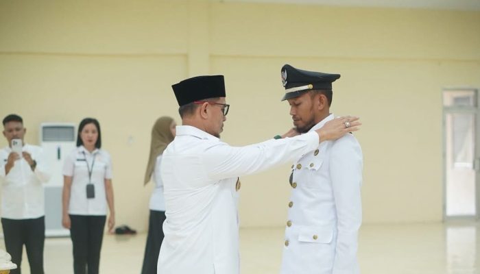 Terjadi Kekosongan Jabatan, Bupati Lantik Zulkifli Alim Sebagai Penjabat Sangadi Desa Kuala