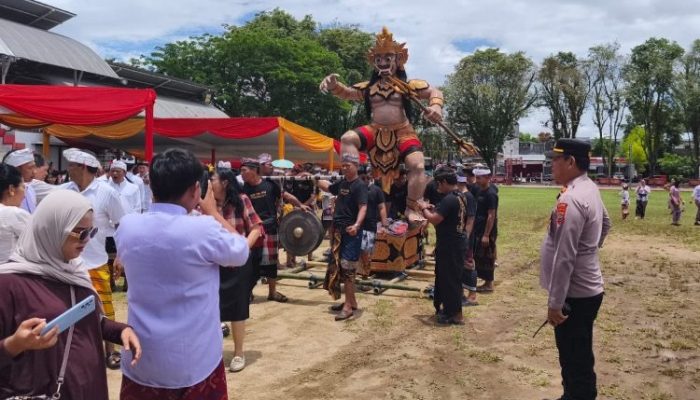 Pengamanan Kegiatan Sembahyang Tawur Agung Kesanga dan Pawai Ogoh-Ogoh di Manado