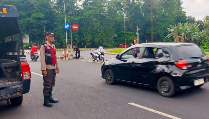 Cegah Kemacetan dan Tertibkan Pelanggaran Lalu Lintas, Polsek Bunaken Gelar Pos Cakalang