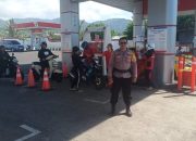 Polsek Pineleng Lakukan Pengawasan Distribusi BBM di SPBU Tateli, Pastikan Penyaluran Tepat Sasaran