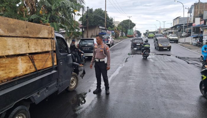 Duel Maut Motor vs Pick Up di Girian, Satu Tewas