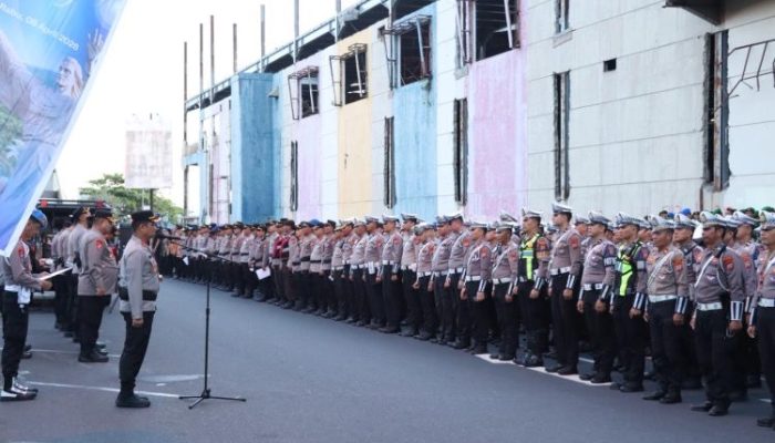 Kapolresta Manado Pimpin Apel Kesiapan, Tegaskan Pengamanan Maksimal Perayaan Paskah Nasional 2026