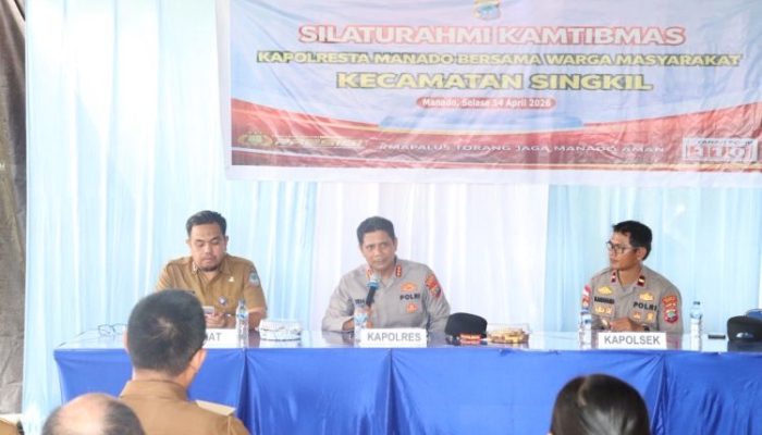 Kapolresta Manado Silaturahmi ke Warga Singkil, Ajak Jaga Kamtibmas Bersama