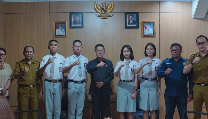 Wali Kota Bitung Resmi Lepas Delegasi Paskibraka, Target Tembus Tingkat Nasional