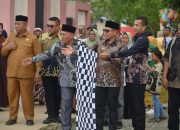 Lestarikan Identitas, Bupati – Wabup Bolmut Lepas Pawai Karnaval Budaya