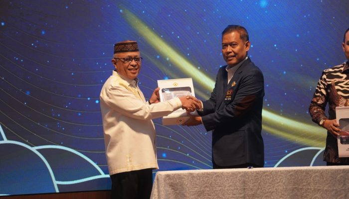 Pemkab Gorontalo Catat Prestasi Perdana di Era Sofyan Puhi–Tonny Junus Dengan Merebut Kembali WTP