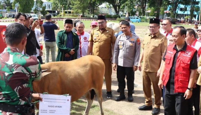 Kapolresta Manado Hadiri Penyerahan Hewan Kurban Idul Adha 1447 H di Lapangan Sparta Tikala