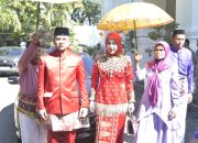 Pulang Kampung, Wali Kota Admintrasi Jakarta Selatan, Disambut Adat Mopotilolo Pemkab Gorontalo