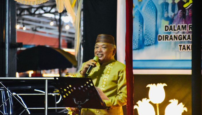 Idul Adha, Wabup Tonny S Junus  Silaturahmi Bersama Jamaah Masjid AT- Tanwir