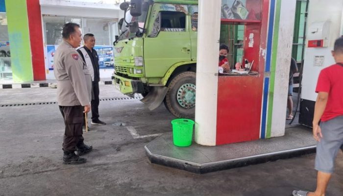 Polsek Sario Pantau Penyaluran BBM di SPBU, Pastikan Stok Aman dan Situasi Kondusif