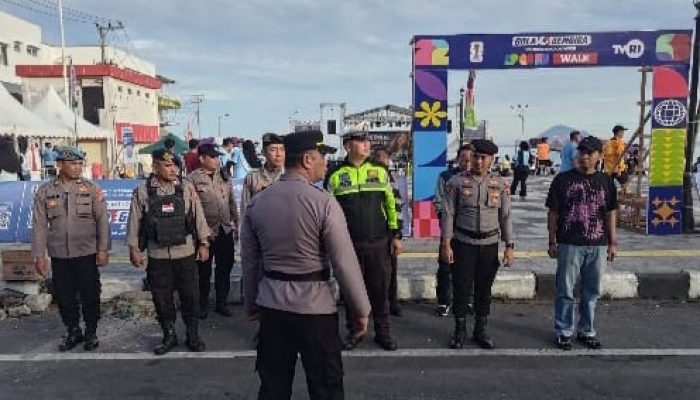 Personel Polresta Manado Amankan Kegiatan Bola Gembira Sambut Piala Dunia 2026, Pastikan Aman dan Lancar