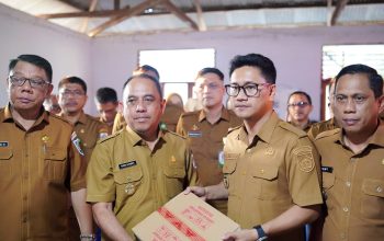 Solidaritas BMR, Wali Kota dan Wakil Wali Kota Kotamobagu Serahkan Langsung Bantuan Banjir di Bolmong