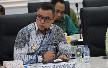 Audiens Bersama Mentan Andi Amran, Bupati Bolmut Bawa Pulang Bantuan Alat dan Sarana Produksi Pertanian