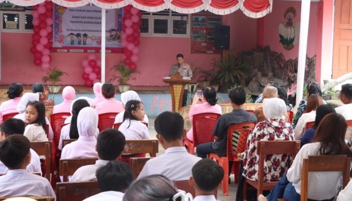 Hadiri Penamatan Siswa SD Kemala Bhayangkari, Kapolresta Manado: Gapai Cita-Cita Setinggi Langit dan Jadilah kebanggaan