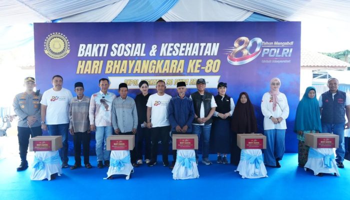Bakti untuk Negeri, Wakapolri Bersama Akpol ’90 Dhira Brata Gelar Aksi Sosial dan Lingkungan