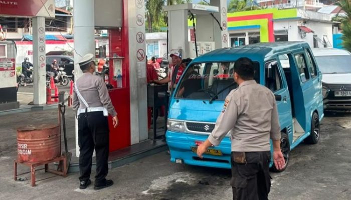 Pastikan Distribusi Solar Bersubsidi Berjalan Tertib, Polsek Malalayang Lakukan Pengawasan Langsung di SPBU
