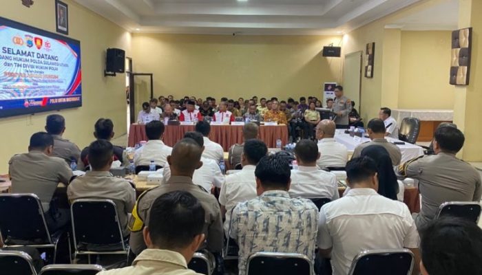 Perkuat Profesionalisme Aparat, Polresta Manado Terima Penyuluhan Hukum dari Divisi Hukum Polri