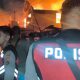 Polisi Evakuasi Warga dan Amankan Area Kebakaran di Pakowa