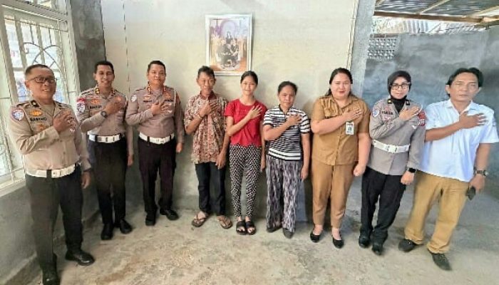 Polri untuk Masyarakat, Ditlantas Polda Sulut Resmikan Bedah Rumah dan Salurkan 50 Paket Sembako di Malalayang
