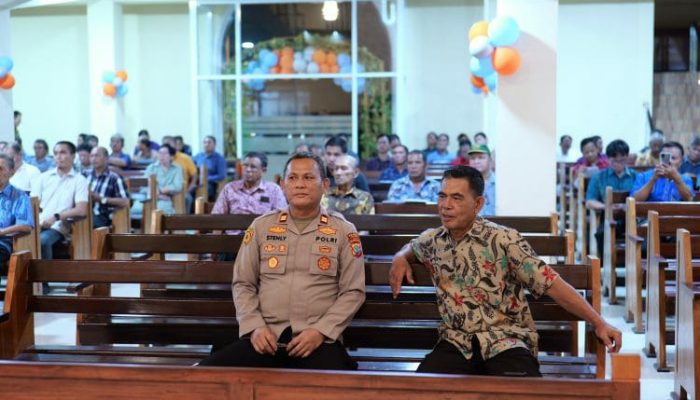 Kapolsek Tikala Hadiri Ibadah Syukur HUT ke-49 PKB GMIM Saptamarga Solafide Perkamil