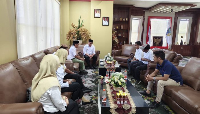 Bupati Sirajudin Lasena Terima Audiensi IKA-PMII Bolmut, Bahas Pelantikan Pengurus dan Jambore Pergerakan 2027