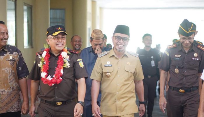 Bupati Sirajudin Lasena Terima Kunjungan Wakajati Sulut, Perkuat Sinergi Pembinaan Pemerintahan Desa di Boltara