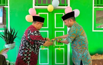 Sirajudin Lasena Hadiri Serah Terima Gedung Al Khairat dan Pengukuhan Pengurus Ranting Desa Tote Periode 2026-2028