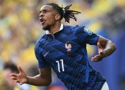 Michael Olise Dipastikan Tidak Absen Lawan Spanyol, Ancaman Akumulasi Kartu Berakhir