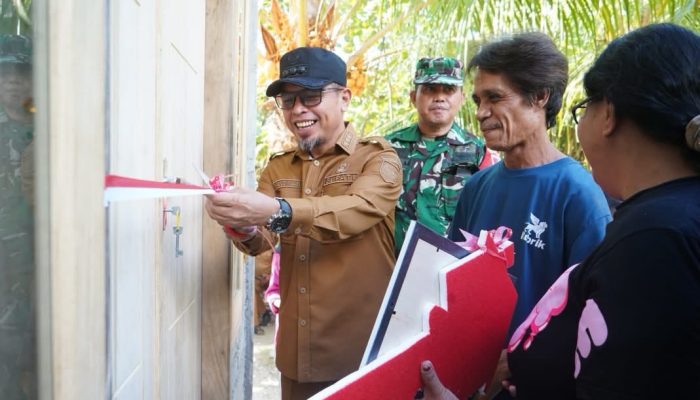 Bupati Sirajudin Lasena Resmikan Program RTLH 2026, Lima Keluarga Boltara Terima Bantuan Rumah Layak Huni
