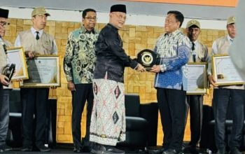 Dukung Suksesi Penyelenggaraan Haji 2026, Polri Terima Penghargaan dari Kementerian Haji dan Umrah RI
