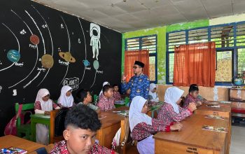 Bupati Sirajudin Lasena Canangkan Gerakan Literasi Membaca 5–15 Menit Sebelum Belajar di SDN 2 Boroko