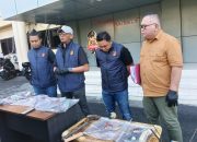 Tim Resmob Polda Sulut Gerebek Pembuat Badik Ilegal di Minahasa Utara, Pelaku Terancam 10 Tahun Penjara