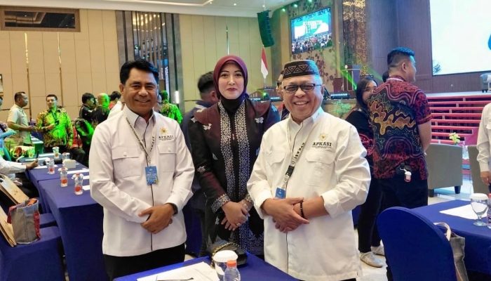 Sofyan Puhi dan Tonny Junus Hadiri HUT Ke-26 APKASI, Dorong Penguatan Otonomi Daerah dan Kemandirian Fiskal