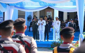 Hari Bhayangkara ke-80 di Polda Sulut, Kapolda Roycke Harry Langie Dampingi Gubernur Yulius Selvanus Pimpin Upacara