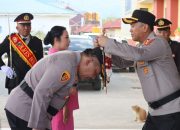 Welcome and Farewell Parade Kapolres Bolmut: Tradisi Pedang Pora Iringi Estafet Kepemimpinan Penuh Haru dan Pengabdian